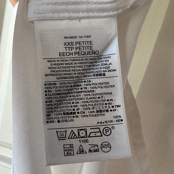 Banana Republic Classic White Tank Top - Picture 5 of 5